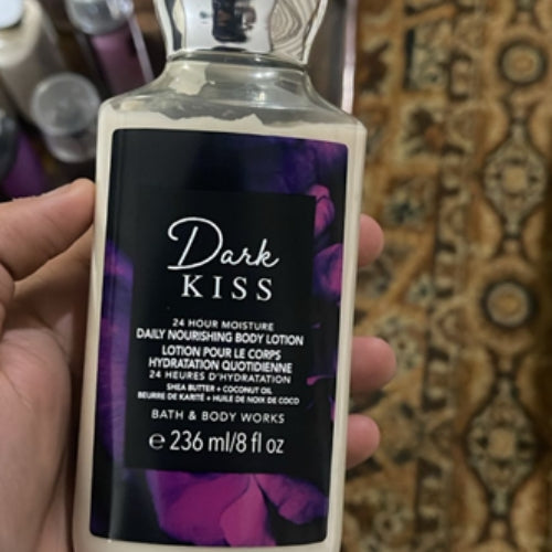 Dark Kiss Super Smooth Body Lotion