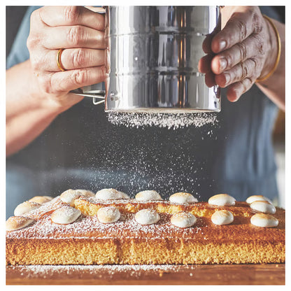 Professional Flour Sifter – Lump-Free Baking Made Easy